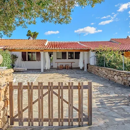 Ambra Villa