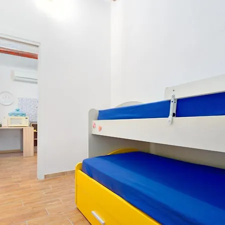 Ambra Fronte Villa