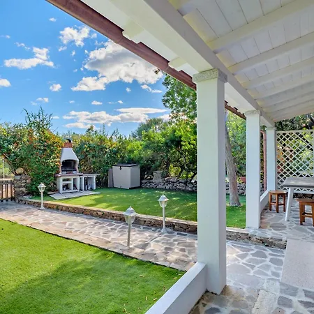 Villa Ambra Fronte San Teodoro (Sardinia)