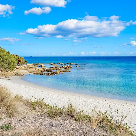 Ambra Fronte * San Teodoro (Sardinia)