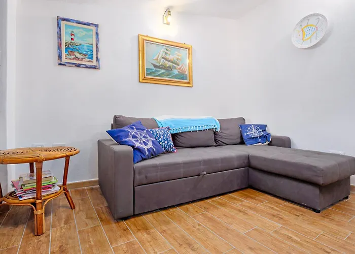 Ambra San Teodoro (Sardinia)